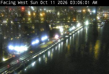 Brooklyn Bridge & 28A Manhattan Tower North traffic camera, Manhattan, New York