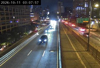 Brooklyn Bridge & Ped Walk Way traffic camera, Manhattan, New York