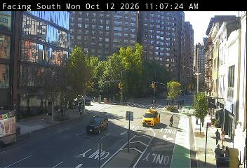8 Avenue @ 14 Street live webcam