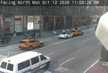 3 Avenue @ 42 Street live webcam