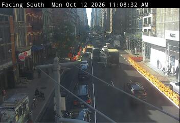 2 Avenue @ 72 Street live webcam
