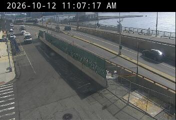 South Street @ Broad Street live webcam