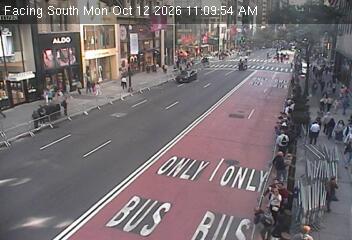 5 Avenue @ 49 Street live webcam