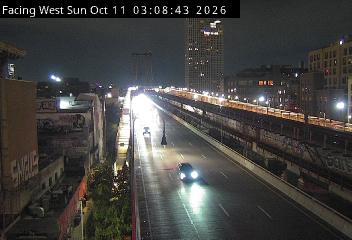Williamsburg Bridge & Above Bedford Ave ( Berry St ) traffic camera, Brooklyn