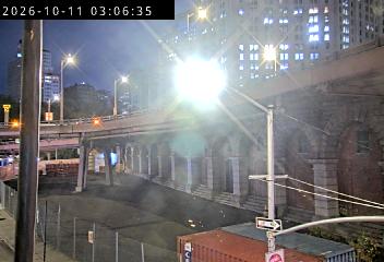 Brooklyn Bridge & Manhattan hub - 156.103 traffic camera, Manhattan, New York