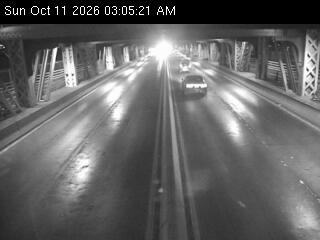 Queensboro Bridge & E Channel traffic camera, Manhattan, New York
