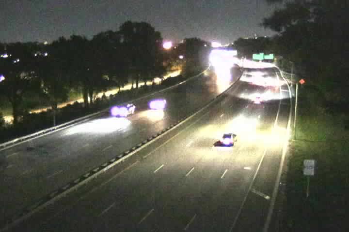 Grand Central Pkwy & 64th Ave (Exit 10) traffic camera, Queens, New York