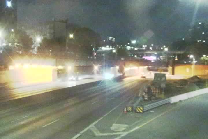 I-95 & Walton Ave (Exit 2A) traffic camera, Bronx, New York