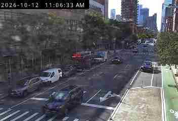 Amsterdam Avenue @ 60 Street live webcam